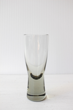 2番目に小さい/Φ4.2cm、高さ11.5cm