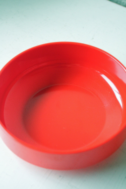 Rosti（ロスティ）/プラスティック浅ボウル/レッド/SOLD OUT