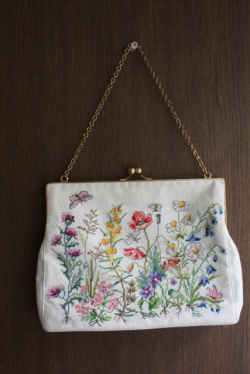 北欧刺繍/ハンドメイド/クロスステッチ/ハンドバック/野花/SOLD OUT