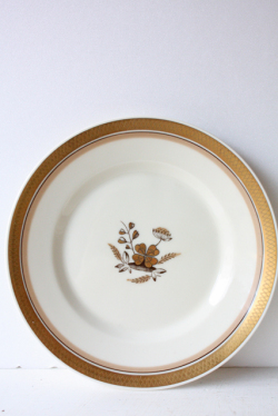 北欧ヴィンテージ/Royal Copenhagen（ロイヤルコペンハーゲン）/ケーキ皿/野花/SOLD OUT