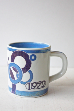 北欧ヴィンテージ/Royal Copenhagen（ロイヤルコペンハーゲン）/ヴィンテージイヤーマグ/1972年/SOLD OUT