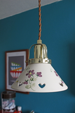 北欧照明/ペンダントランプ/GABRIEL/ハンドペイント/パープルの野花