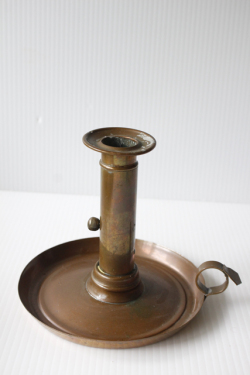 Φ13.5cm、高さ13cm