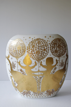 北欧ヴィンテージ/Bjorn Wiinblad/オーバル花瓶/白磁×金彩