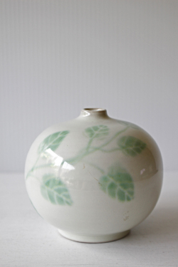 北欧ヴィンテージ/Upsala Ekeby（ウプサラエクビー）/花瓶/グリーンの葉っぱ/SOLD OUT