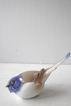 横幅13.5cm、高さ5.5cm