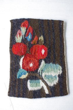 北欧織物/フレミッシュ織/つづれ織り/野ばら