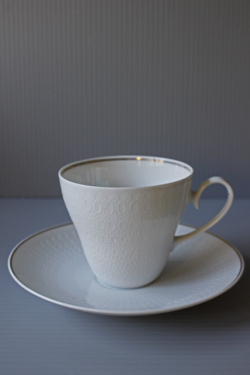 北欧ヴィンテージ/Bjorn Wiinblad/ローゼンタール/ロマンス/カップ＆ソーサー/SOLD OUT