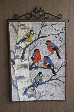 北欧ヴィンテージ/ツヴィスト刺繍の壁掛け/白樺と小鳥/SOLD OUT