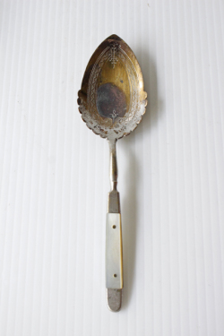 北欧ヴィンテージ/デンマーク製/カトラリースプーン/レースのフォルム