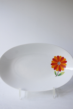 Φ23.5×14.5cm、高さ3cm