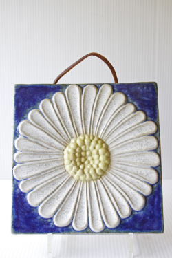 北欧ヴィンテージ/EGO社/陶板の壁掛け/マーガレット