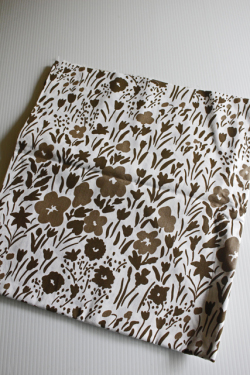 北欧ヴィンテージ/プリントファブリック/Marimekko/Pikkulempi /144×148cm