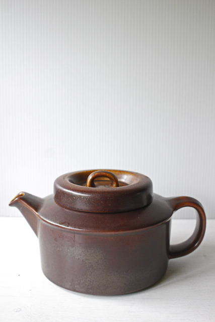 PetaPeta北欧雑貨ショップ＞＞ARABIA＞＞ルスカ＞＞ティーポット 