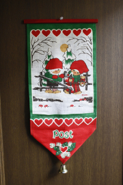 【クリスマス】北欧ヴィンテージ/ポストカード入れ壁掛け/ニッセのカップル