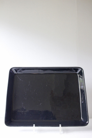32.5×24cm、高さ3cm