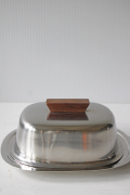 16.5×13cm、高さ6cm