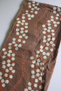 57×58cm