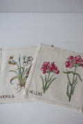北欧ヴィンテージ/ハンドメイド/手刺繍/フラワーモチーフ/2枚セット/No.5