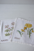 北欧ヴィンテージ/ハンドメイド/手刺繍/フラワーモチーフ/2枚セット/No.12