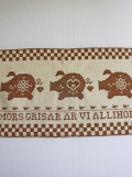 【クリスマス】北欧ヴィンテージ/手刺繍壁掛け/3匹の豚さん/SOLD OUT