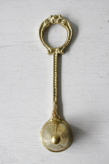 横幅4cm、長さ15cm