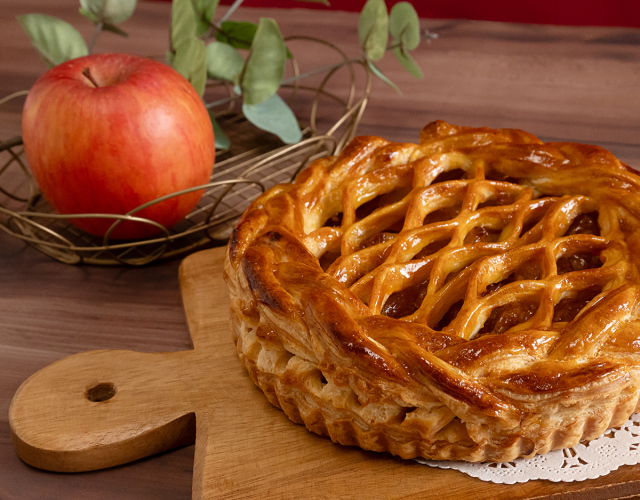 やぎミルクのアップルパイ