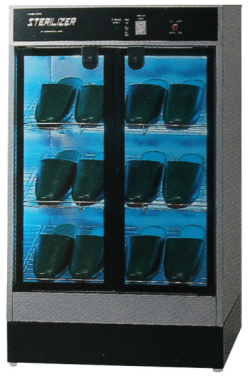 【代金引換不可】【送料無料】　★大型★　殺菌線消毒器　フリーウェイステリライザー　■メーカー：ヤスター