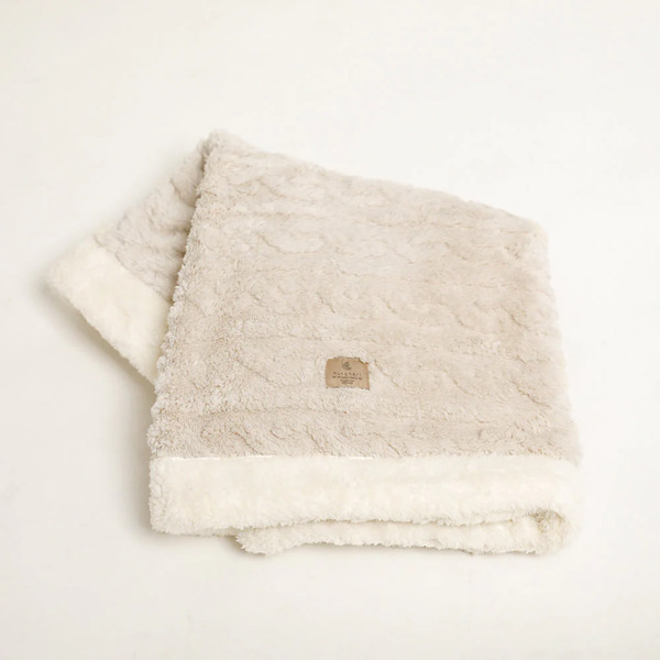 moncheri ケーブルライクボアブランケット