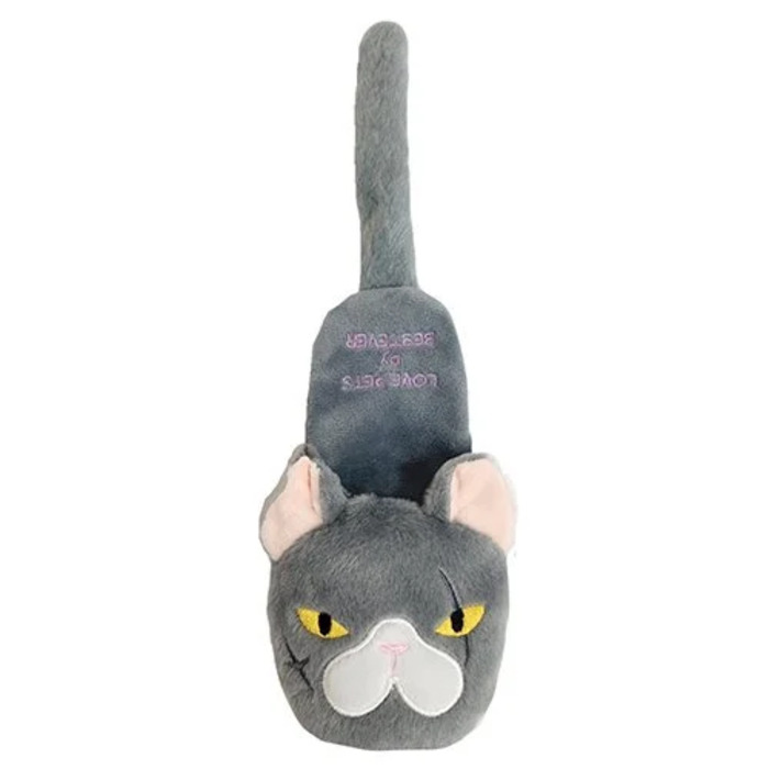 スリッパトイ　悪そうな猫