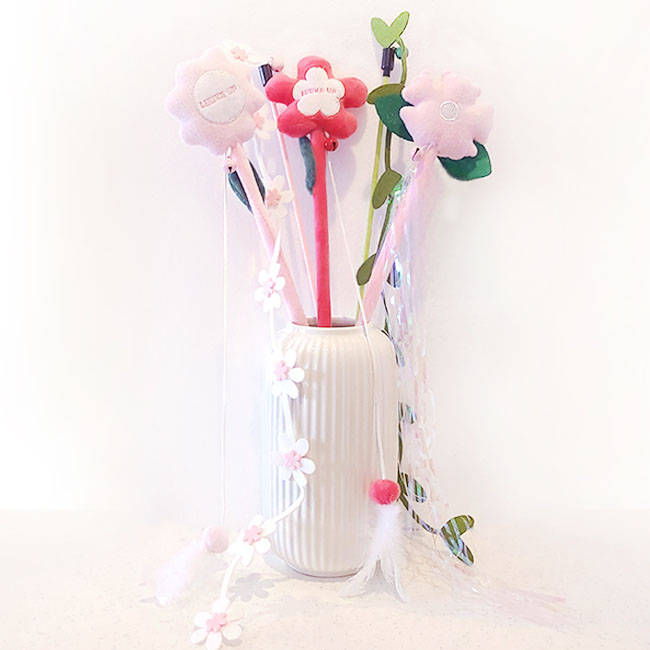 Luuks up】Flower Bouquet Cat Teaser Pets-first ONLINESTORE