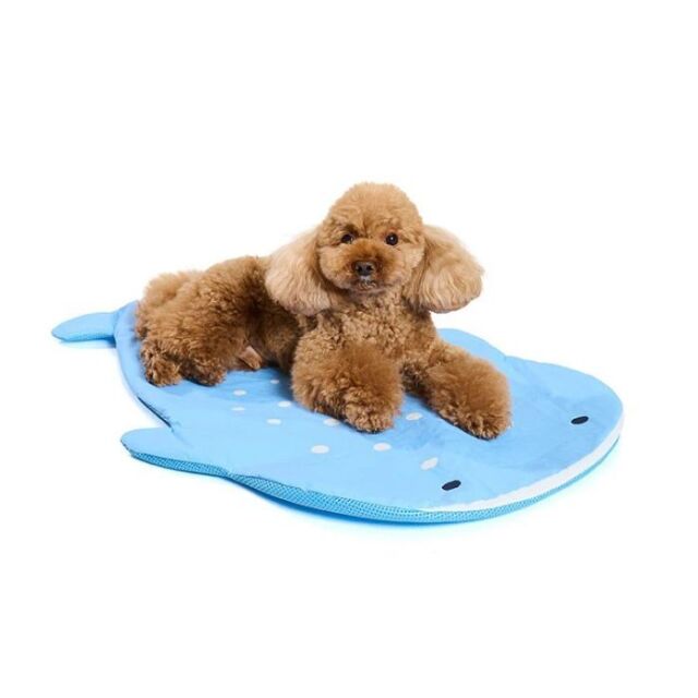 LIFELIKE（ライフライク）　寝そべり冷感マット