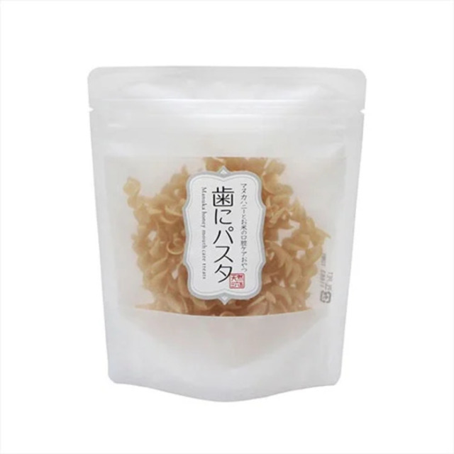 歯にパスタ