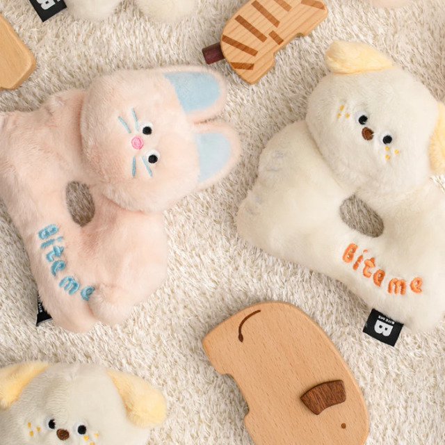 【BITE ME】ランラン ラトルトイ