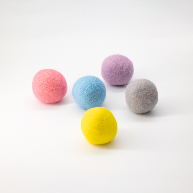ニャンダボール