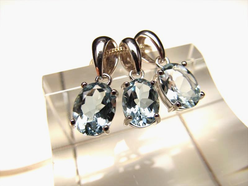 アクアマリンオーバルカット