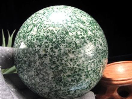 ソーシュライト 中国翡翠 ゾイサイド 丸玉 エピドート スフィア