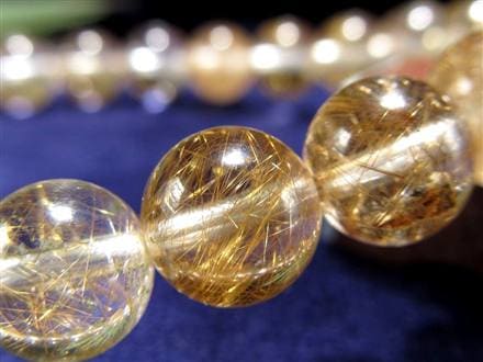 マニハール クォーツ ブレスレット ビーズ石 ヒマラヤ山脈 水晶 ゴールドルチル ガーデン水晶 クローライト