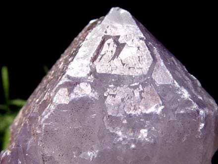 アメジスト 紫水晶 イリデッセンス 天然石 トライゴーニック