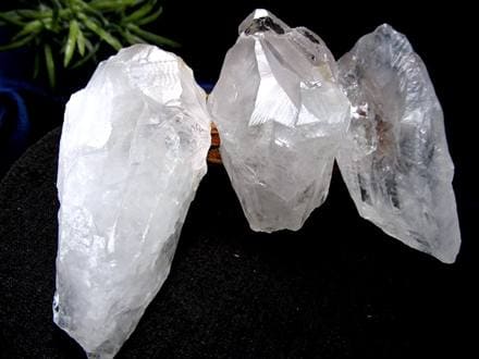 サチャロカクォーツ 水晶 原石 サチャロカ ヒーラー