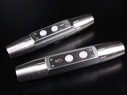 天然石・鉱物・宝石用鑑定ライト◆強光！6種に光るLEDライト 天然石・鉱物・宝石用鑑定ライト◇強光！6種に光るLEDライト