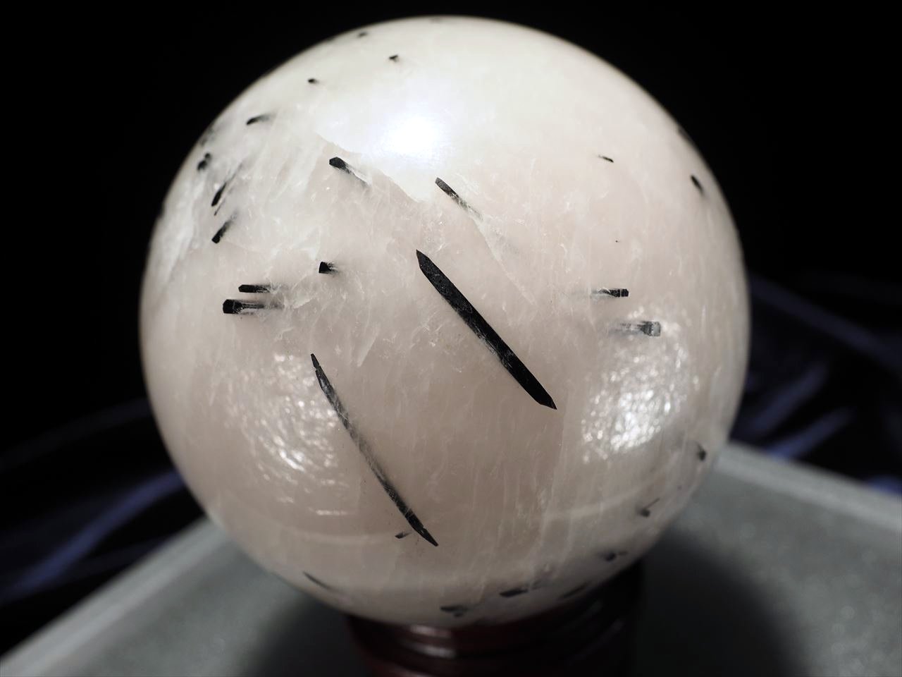 ブラックトルマリン丸玉