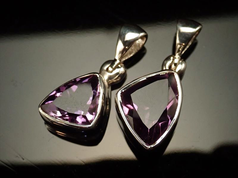 ◆限定入荷！◆極上5A◆2月の誕生石◆宝石質アメジスト【多面カット】ペンダントトップ◆Silver925◆石サイズ縦約11mm◆【ブラジル産】