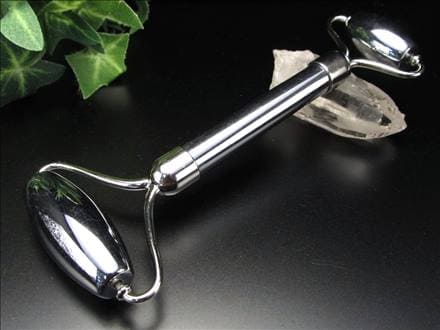 美顔ローラー フェイスローラー マッサージローラー ジェイドローラー