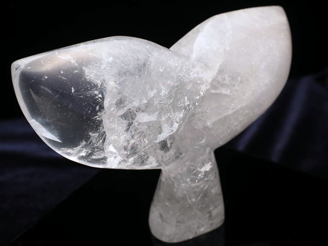 ホエール水晶置物