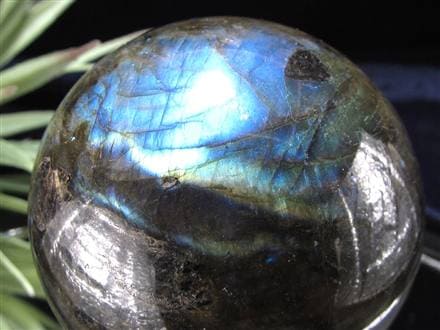 ラブラドライト 丸玉 スフィア シラー効果 置物 マダガスカル産