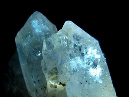 オイルクォーツ 石油入り水晶 結晶 原石