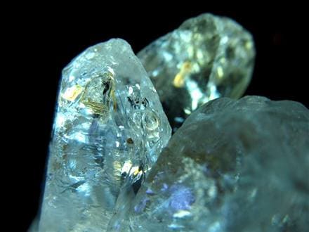 オイルクォーツ 石油入り水晶 結晶 原石
