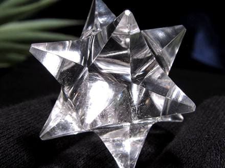 天然水晶 アステロイド 彫り 置物