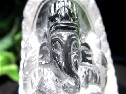 天然水晶 ガネーシャ 彫り 置物